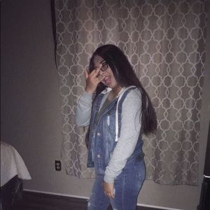 Meet your Posher, Estrella